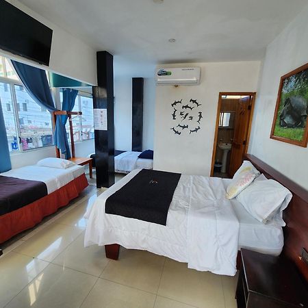 Costa Del Sol Hotell Puerto Ayora  Eksteriør bilde